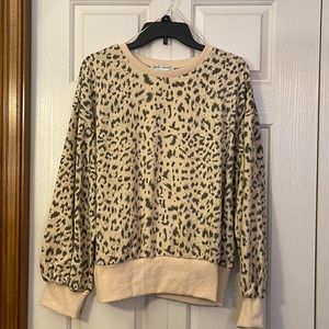 Jack & Avery women’s animal print sweatshirt, NWT. Large